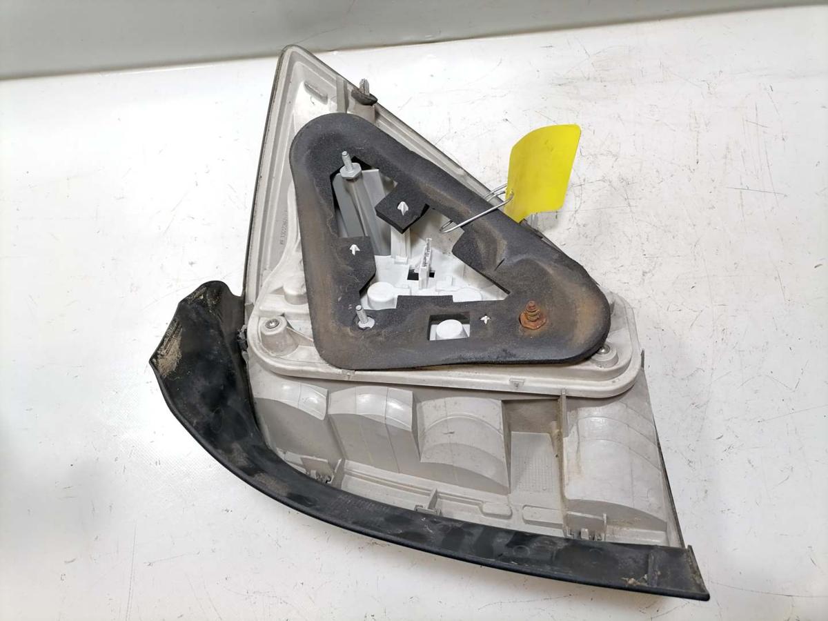 Opel Astra H original R&uuml;cklicht R&uuml;ckleuchte Schlussleuchte links Kombi Facelift Bj.2008